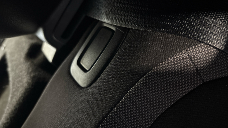 Nissan Juke 1.0 DiG-T 114 N-Connecta 5dr DCT Petrol Hatchback